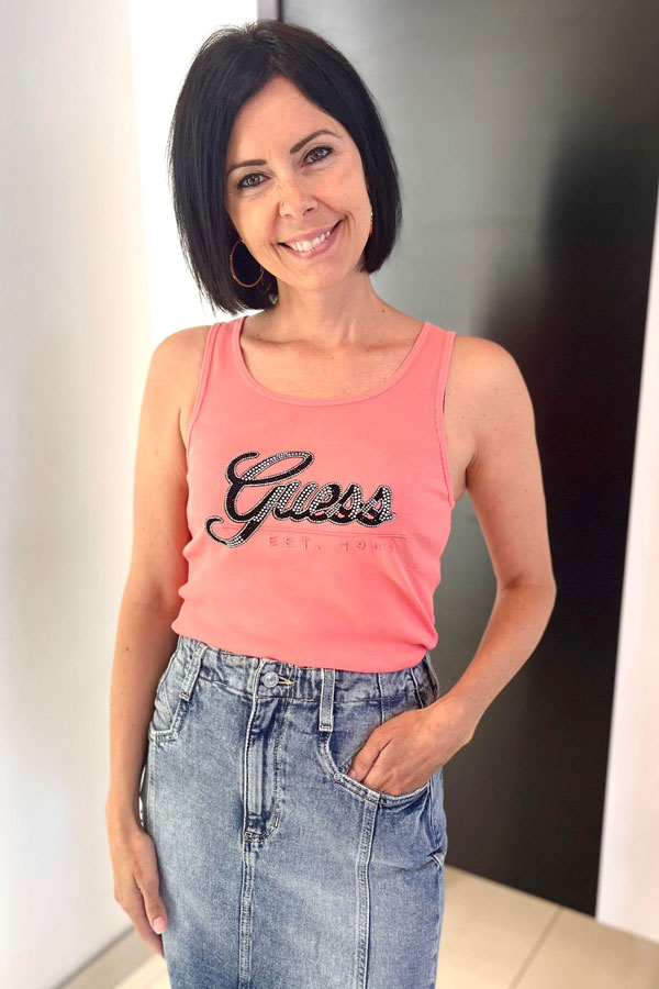 Live GUESS et looks d