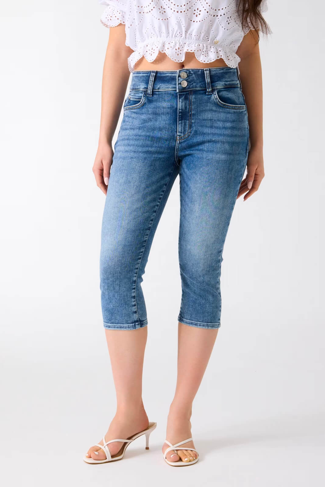 Capri GUESS LILY